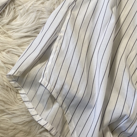 🍋[ Apt. 9 ] Pinstripe Embellished Blouse - Picture 7 of 11